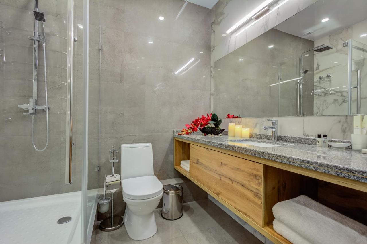 Aurum Hotel Бишкек Екстериор снимка